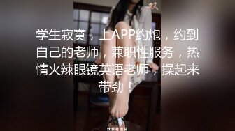 商场白色隔板全景后拍多位美女尿尿1 (5)