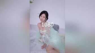 核弹巨乳【38H杯妹妹】超级大奶主播 抖奶 自慰 大尺度啪啪 揉乳玩穴【100v】 (4)