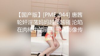 我沉迷于精心制作女同性恋游戏