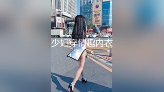 强烈推荐，一镜到底沉浸式欣赏渣女暗拍温泉女宾洗浴换衣区内部春光，环肥燕瘦美丽胴体，白皙眼镜女阴毛好长性欲肯定强