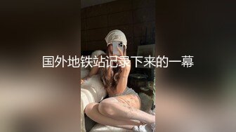 萝莉小女友中出完吃大鸡巴，娇嫩的颜值真是好想爱哦