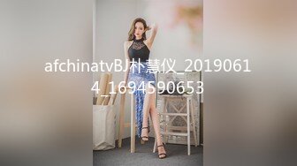  漂亮大奶美女 啊啊 好舒服 老公用力 干我 吊我 轻点别让人听到 被大鸡吧无套输出