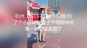 小吃店偶遇极品少妇 跟踪尾随偷拍多毛的小黑鲍