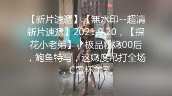 我懂你的故作矜持 你懂我的图谋不轨,大鸡巴塞满美女的嘴巴，还在说淫话!