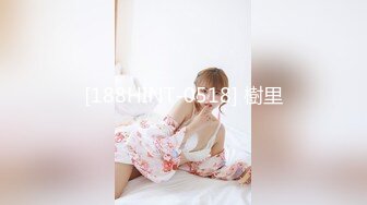  高颜值美女 舒服吗 舒服 穿开档牛仔紧身裤被大肉棒无套输出 内射