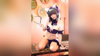 【新片速遞 】 偷拍大师尾随偷拍美女裙底风光❤️可爱学妹吃小吃踩到固定镜头后捂裙子+靓女和闺蜜逛街蓝色花边内可爱